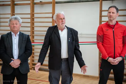 Tornaterem átadás