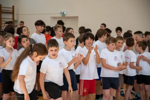 Tornaterem átadás