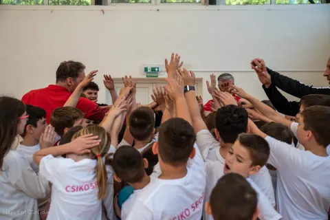 Tornaterem átadás