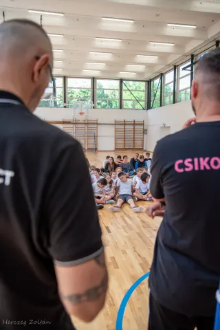 Tornaterem átadás