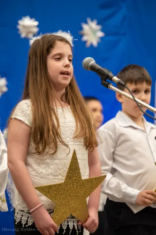 Karácsonyi előadás